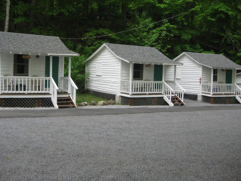 motel near Lake George